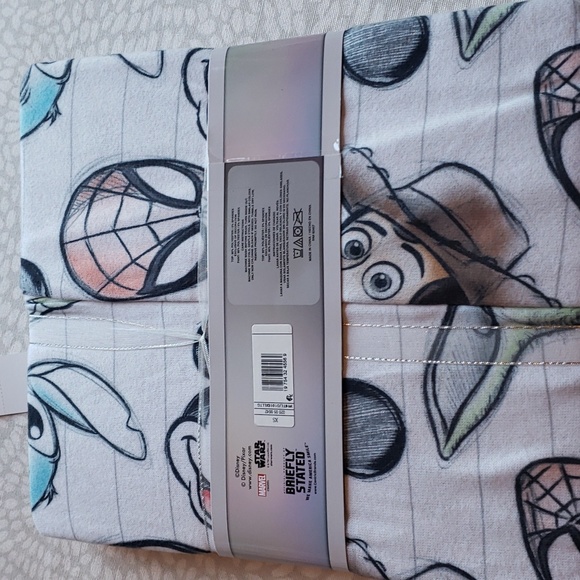 Women's Disney 100 Character 2-Piece Pajama Set Size XS - NWT - Picture 4 of 5